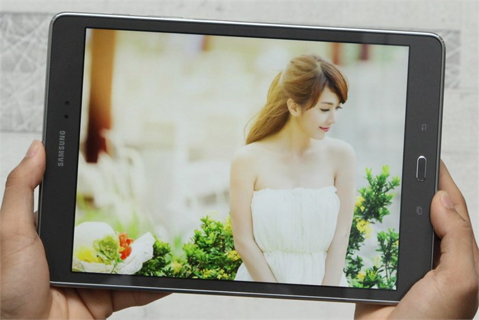 Máy tính bảng Samsung Galaxy Tab A 9.7 (SM-P555) Màu Xám