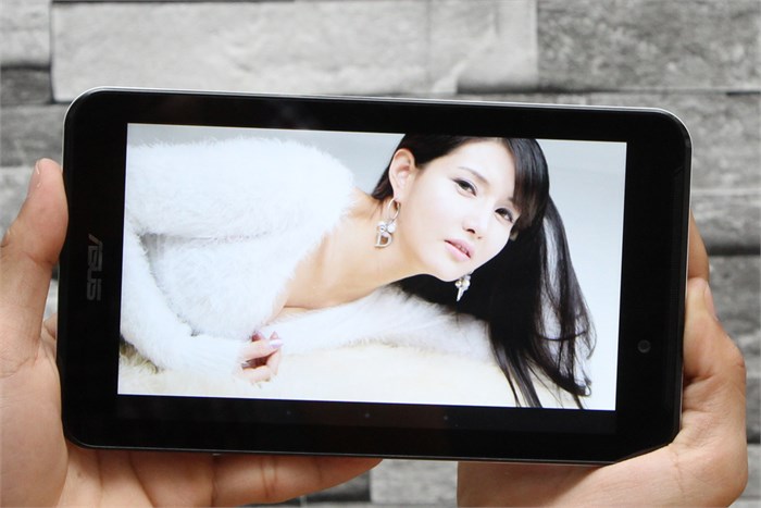 Máy tính bảng Asus MeMO Pad 7(ME170C) 8GB