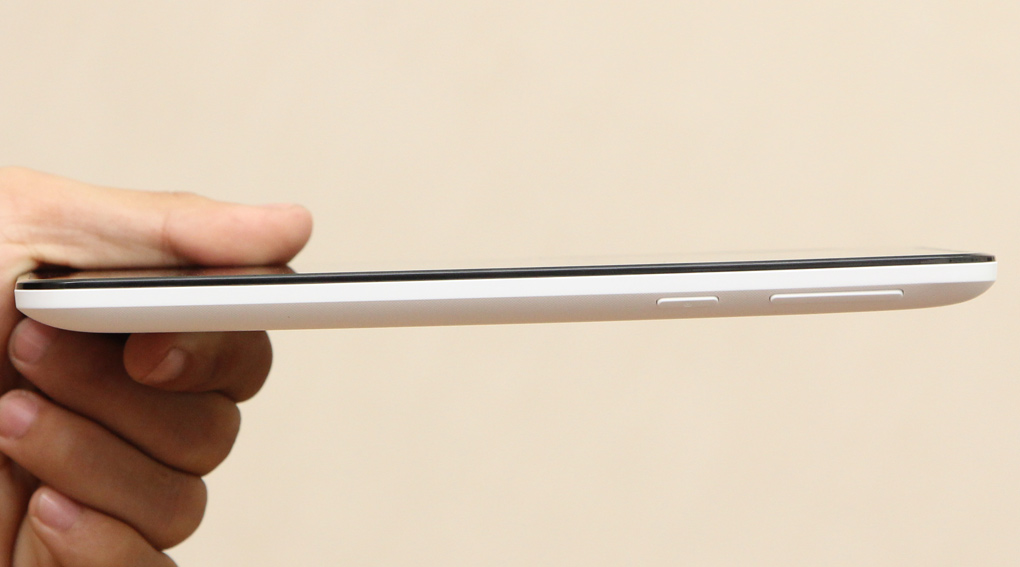 Máy tính bảng Asus MeMO Pad 7(ME170C) 8GB