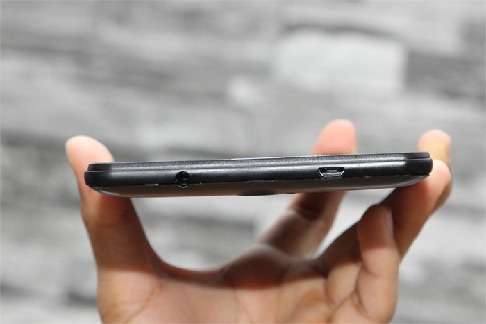 Máy tính bảng Mobell Tab 7