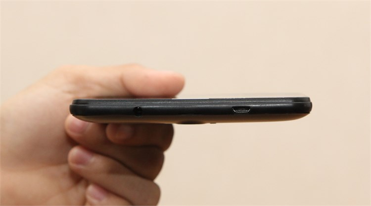 Máy tính bảng Mobell Tab 7 Màu Đen