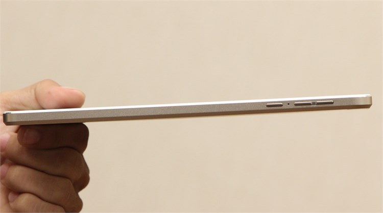 Máy tính bảng Mobell Tab 8 Màu Vàng