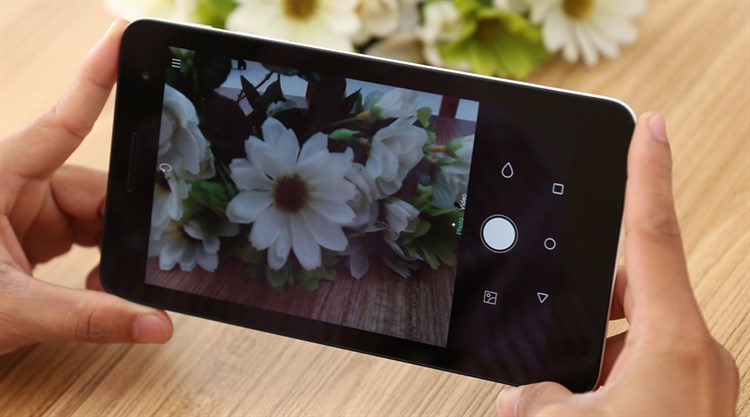 Máy tính bảng Huawei MediaPad T1-701u Màu Bạc