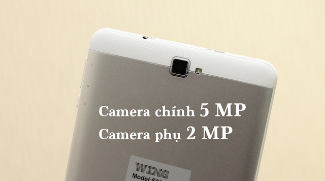 Với camera chính 5 MP và 2 MP phụ sẽ giúp bạn chụp được ảnh có chất lượng khá khi cần thiết