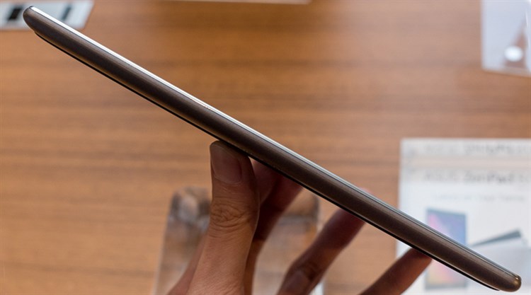 Máy tính bảng ASUS Zenpad 8 (Z380)