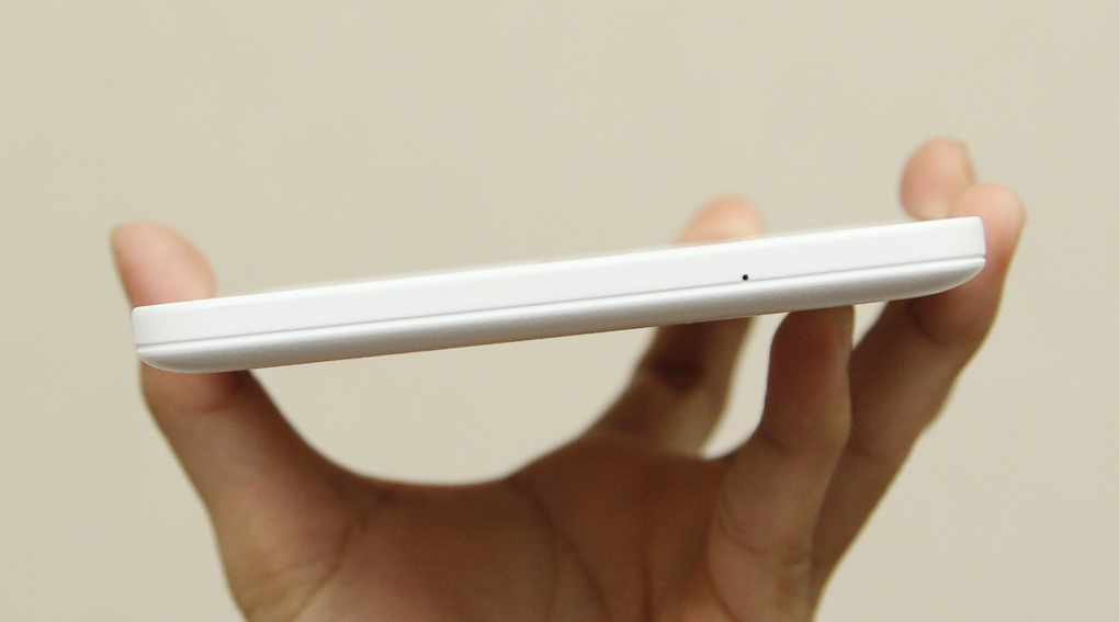 Máy tính bảng Samsung Galaxy Tab 3V Wifi Màu Trắng