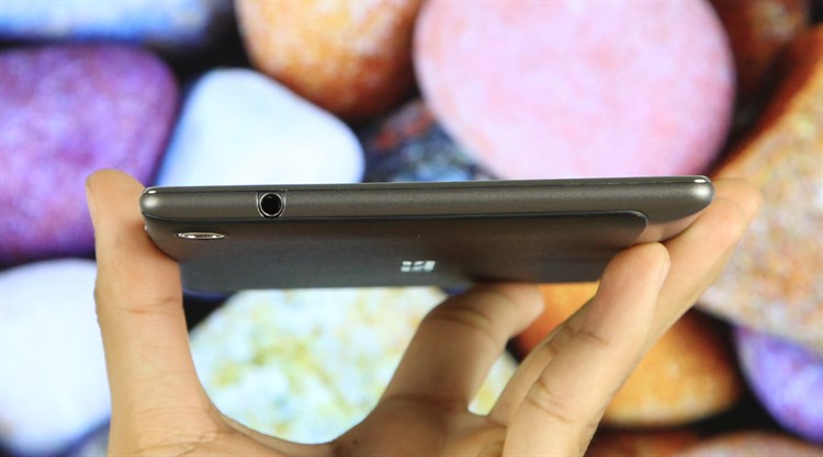 Máy tính bảng ASUS ZenPad 7.0 (Z370CG) Màu Đen