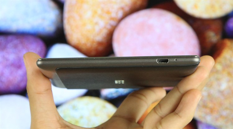 Máy tính bảng ASUS ZenPad 7.0 (Z370CG) Màu Đen