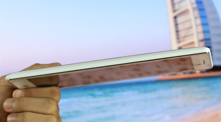 Máy tính bảng ASUS ZenPad 7.0 (Z370CG) Màu Inox