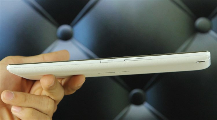Máy tính bảng ASUS ZenPad 7.0 (Z370CG) Màu Trắng