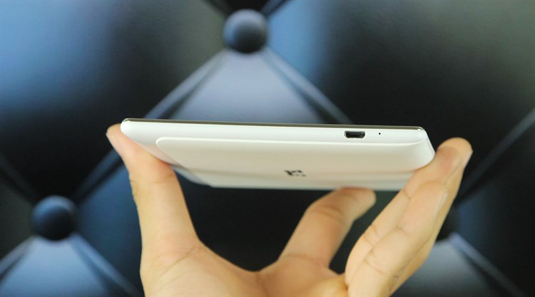 Máy tính bảng ASUS ZenPad 7.0 (Z370CG) Màu Trắng