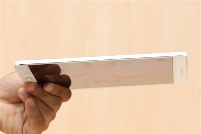 Máy tính bảng Samsung Galaxy Tab S2 8 Màu Trắng