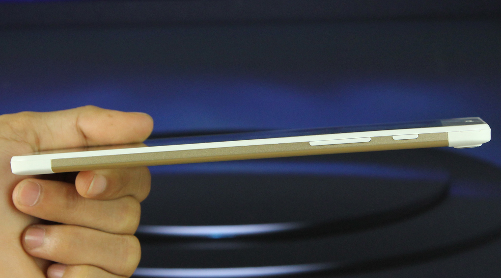 Máy tính bảng Mobell Tab 7i