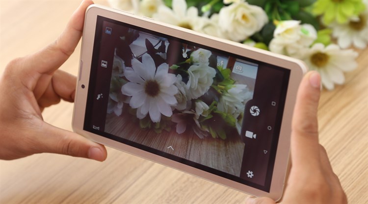 Máy tính bảng Mobell Tab 7s Màu Vàng đồng