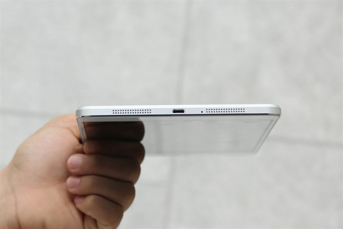 Máy tính bảng Wing S880 Màu Bạc