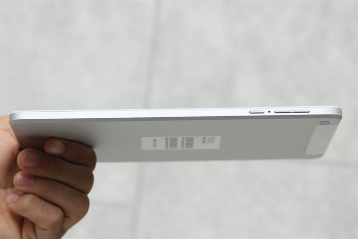 Máy tính bảng Wing S880 Màu Bạc