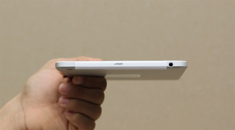 Máy tính bảng Wing S880