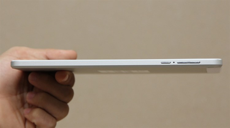 Máy tính bảng Wing S880