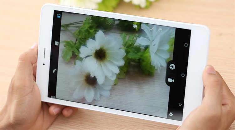 Máy tính bảng Mobell Tab 8i