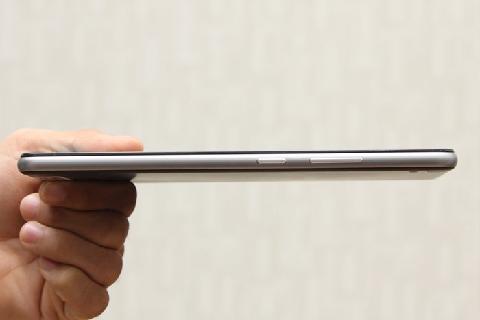 Máy tính bảng Lenovo Phab Màu Đen