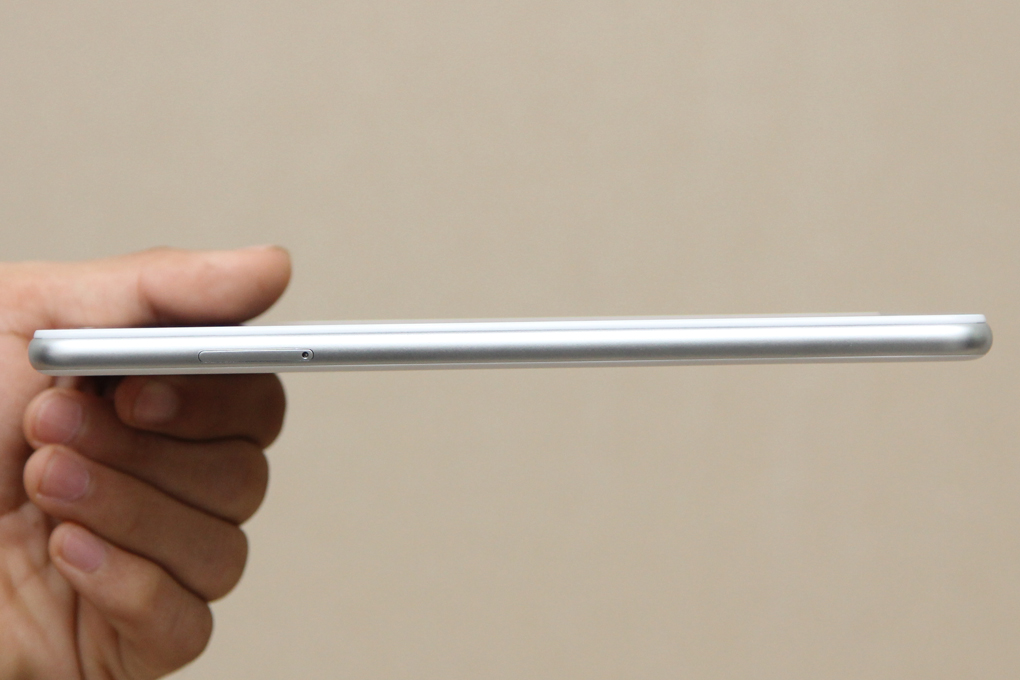 Máy tính bảng Lenovo Phab 2GB Màu Trắng