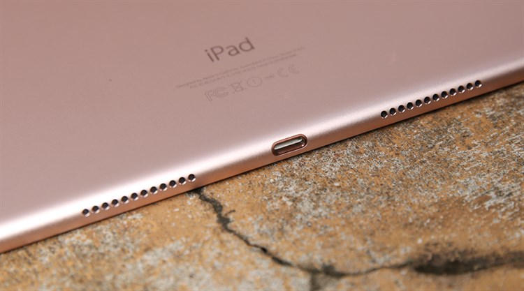 Máy tính bảng iPad Pro 9.7 inch Wifi 32GB Màu Vàng Hồng