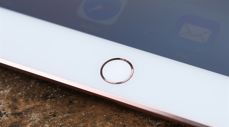 Máy tính bảng iPad Pro 9.7 inch Wifi 32GB Màu Vàng Hồng