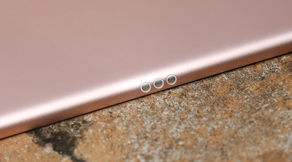 Máy tính bảng iPad Pro 9.7 inch Wifi 32GB Màu Vàng Hồng