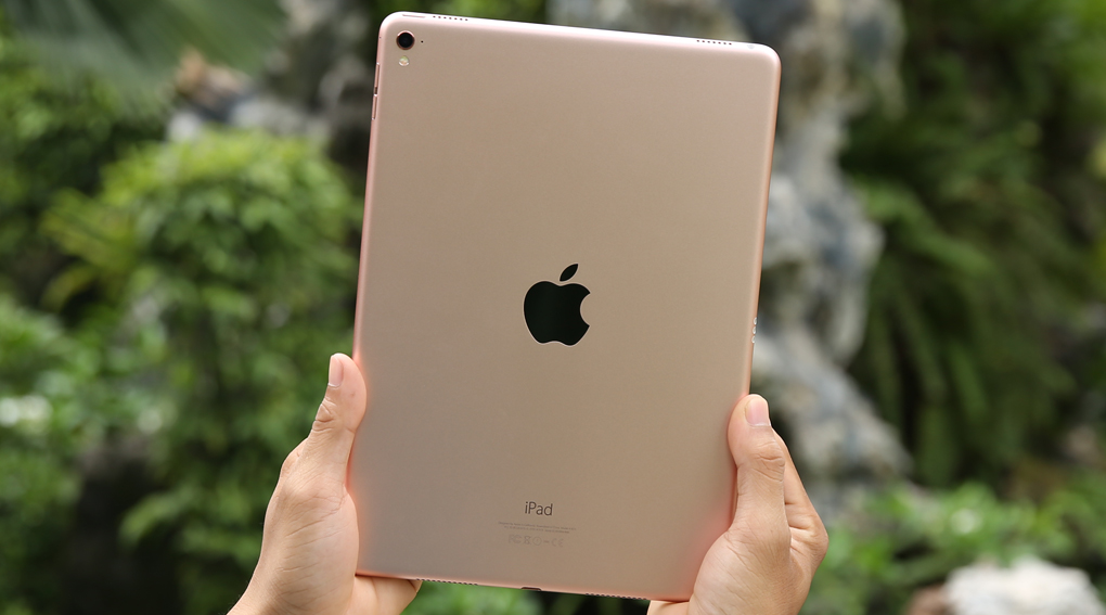 Máy tính bảng iPad Pro 9.7 inch Wifi 32GB Màu Vàng Hồng