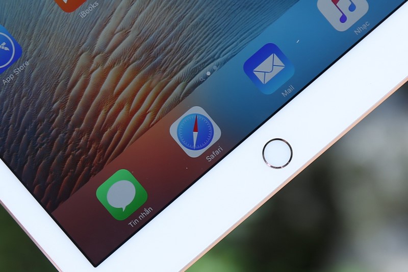 Touch ID siêu nhạy, bảo mật cao Touch ID siêu nhạy, bảo mật cao