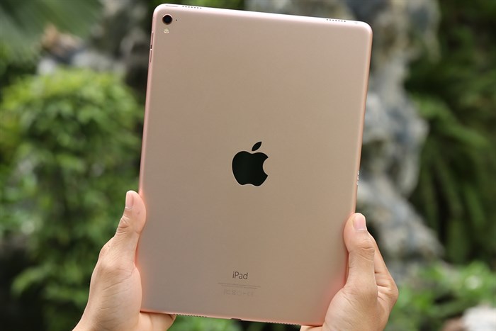 Máy tính bảng iPad Pro 9.7 inch Wifi 32GB Màu Vàng Hồng