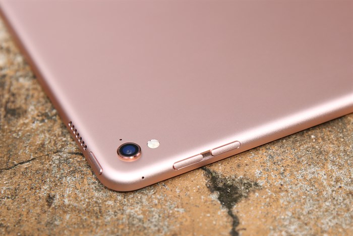 Máy tính bảng iPad Pro 9.7 inch Wifi 32GB Màu Vàng Hồng