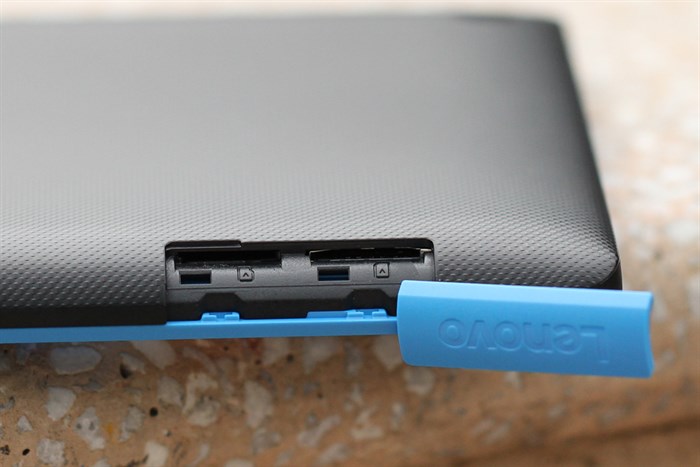 Máy tính bảng Lenovo Tab 3 Essential Màu Đen