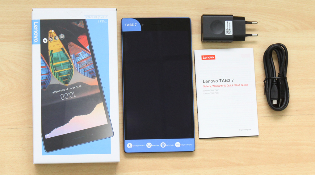 Bộ sản phẩm gồm: Adapter, Sách hướng dẫn, Cáp Micro USB, Hộp máy