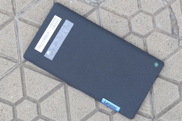 Máy tính bảng Lenovo Tab 3 7" Màu Đen - xanh dương