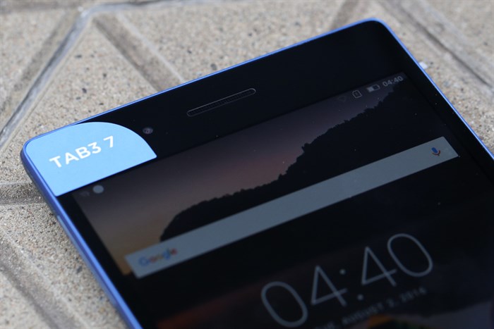 Máy tính bảng Lenovo Tab 3 7" Màu Đen - xanh dương