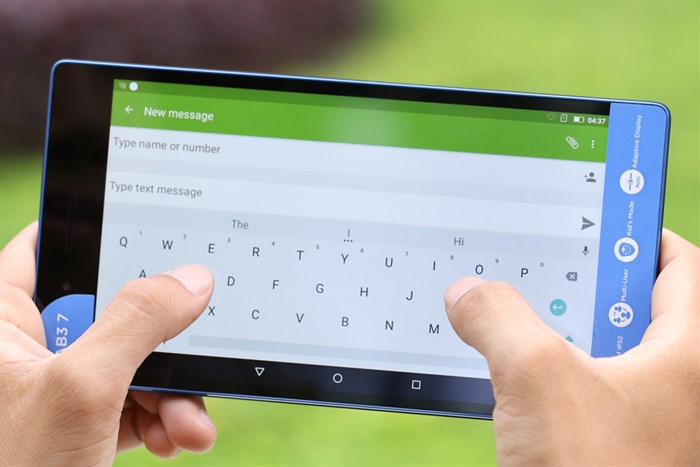 Máy tính bảng Lenovo Tab 3 7" Màu Đen - xanh dương