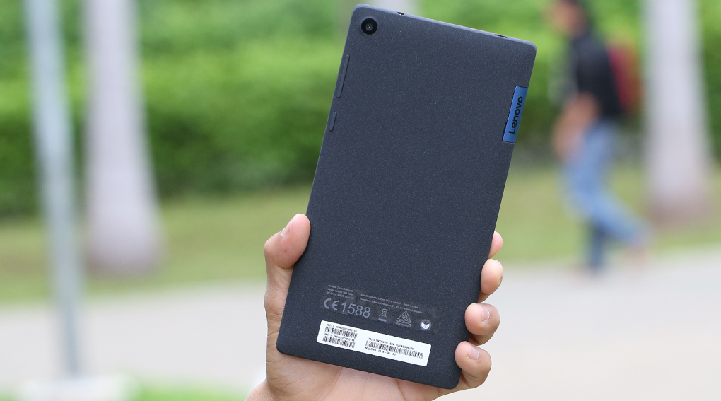 Máy tính bảng Lenovo Tab 3 7" Màu Đen - xanh dương