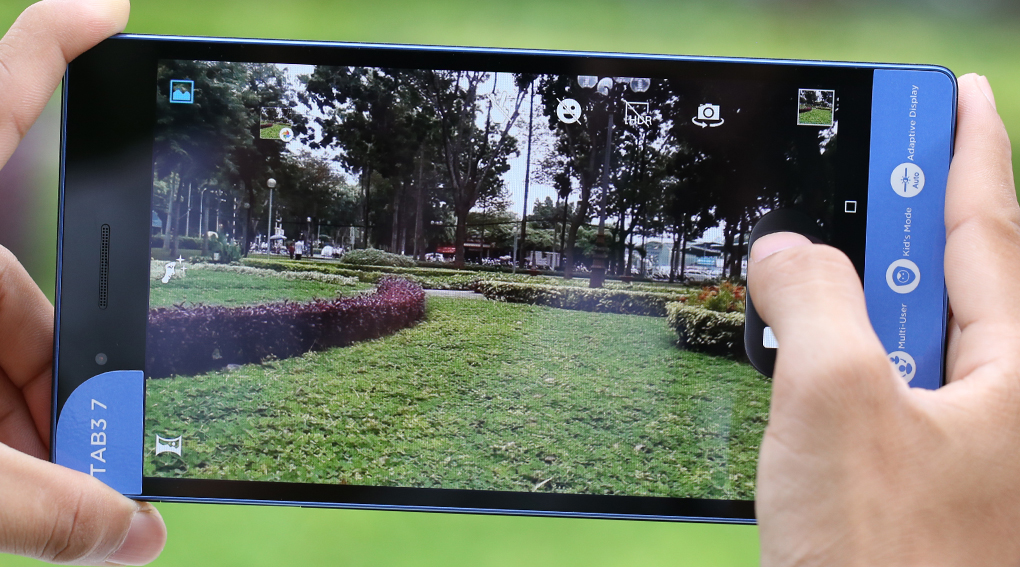 Máy tính bảng Lenovo Tab 3 7" Màu Đen - xanh dương