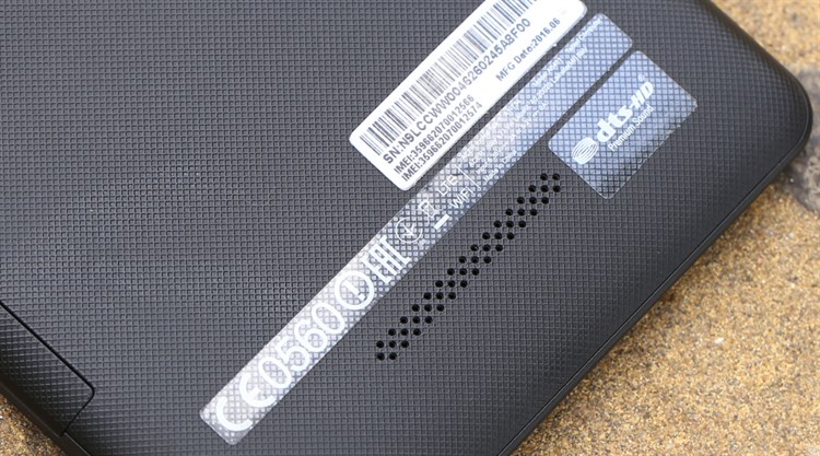 Máy tính bảng Acer Iconia Talk S A1-734