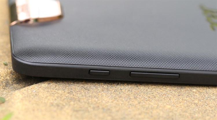 Máy tính bảng Acer Iconia Talk S A1-734