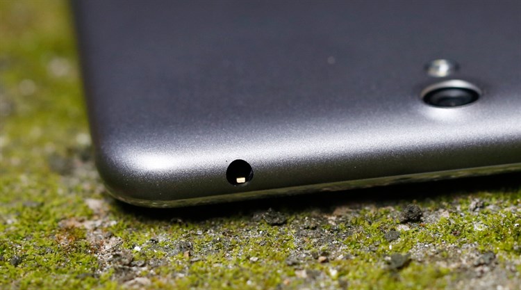 Máy tính bảng Asus Zenfone Go ZB690KG Màu Xám