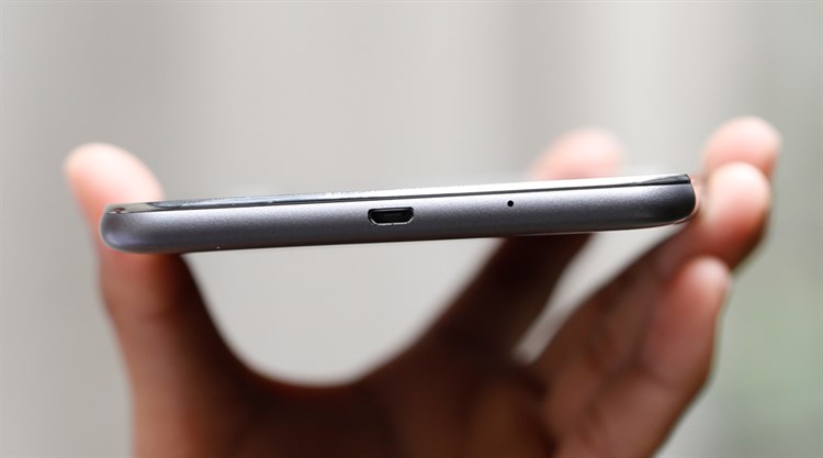 Máy tính bảng Asus Zenfone Go ZB690KG Màu Xám