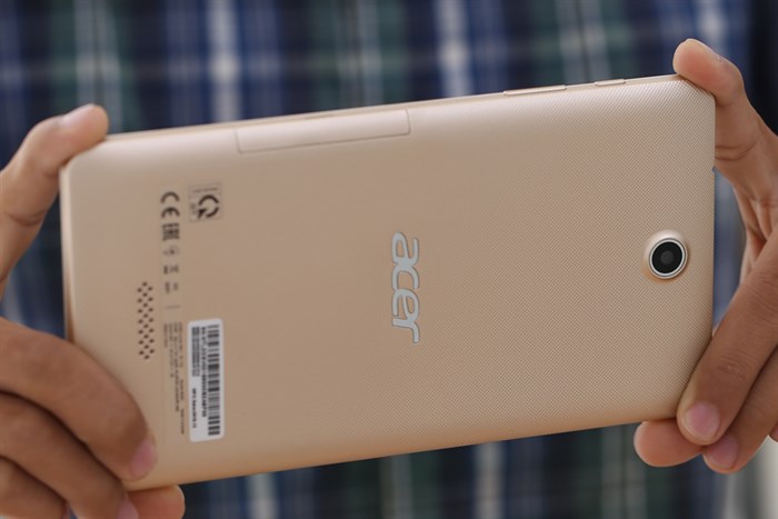Máy tính bảng Acer Iconia Talk 7 B1-733 Màu Vàng đồng
