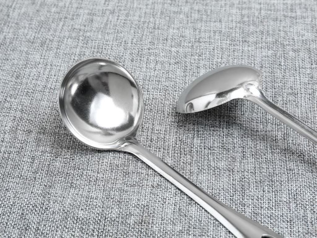 https://cdn.tgdd.vn/Products/Images/5230/217753/bhx/vi-2-va-canh-inox-anpha-cook-ac205-vc10200-20cm-202001112046378679.jpg