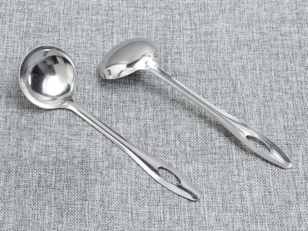 https://cdn.tgdd.vn/Products/Images/5230/217753/bhx/vi-2-va-canh-inox-anpha-cook-ac205-vc10200-20cm-202003272037525073.jpeg