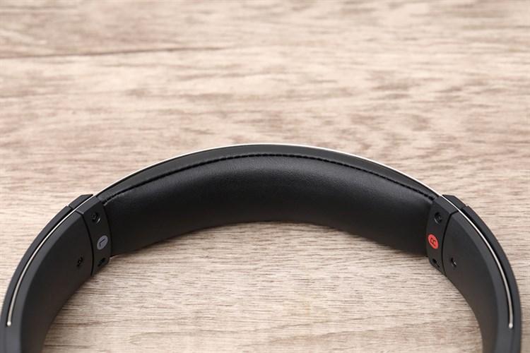 Tai nghe chụp tai Sony Extra Bass MDR-XB550AP Màu Đen