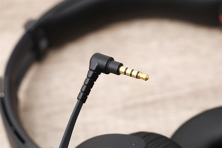 Tai nghe chụp tai Sony Extra Bass MDR-XB550AP Màu Đen