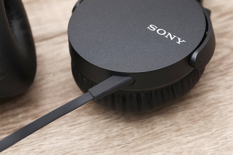 Tai nghe chụp tai Sony Extra Bass MDR-XB550AP Màu Đen