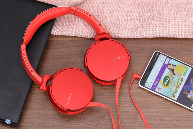 Tai nghe chụp tai Sony Extra Bass MDR-XB550AP Màu Đỏ